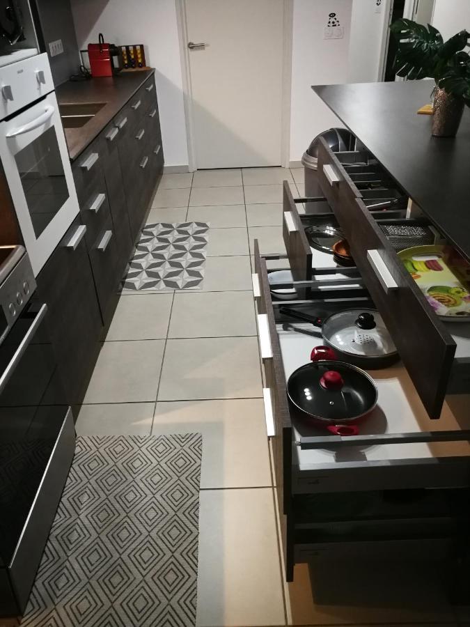 Elegant F3 A La Villa Stencer, Papeete, Calme Climatise Et Spacieux Papeete  Eksteriør bilde
